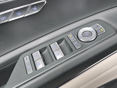 2024 Genesis GV80 — миниатюра 30