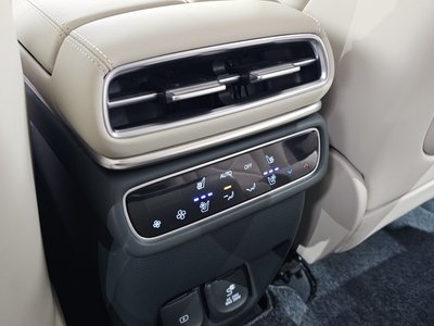 2024 Genesis GV80 — миниатюра 33
