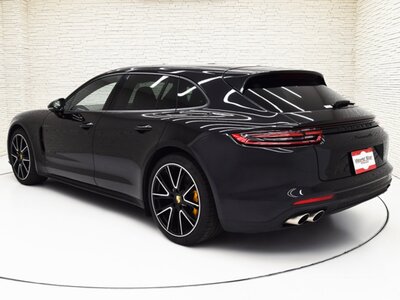 PORSCHE PANAMERA SPORT TURISMO - 2