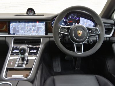 PORSCHE PANAMERA SPORT TURISMO - 9