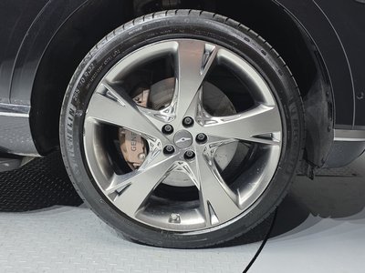 GENESIS GV80 - 8