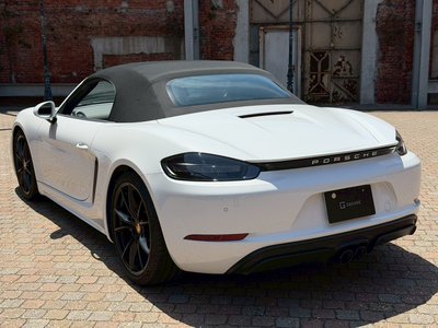 صورة مصغرة 62 لـ 2018 Porsche 718