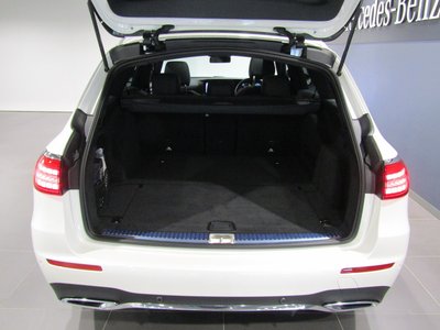 MERCEDES-BENZ E-CLASS - 6