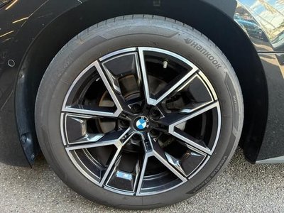 2025 BMW 4 SERIES photo 9