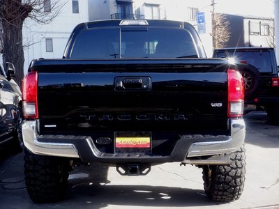 TOYOTA TACOMA - 4