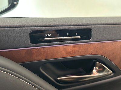 صورة مصغرة 33 لـ 2025 Lexus LX