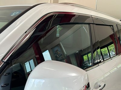 صورة مصغرة 47 لـ 2025 Lexus LX