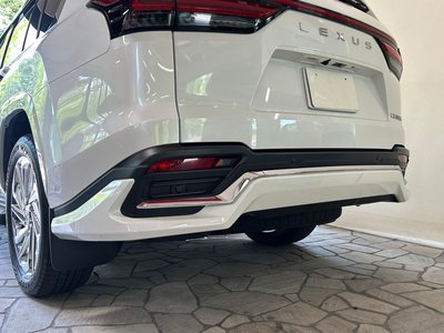 صورة مصغرة 49 لـ 2025 Lexus LX