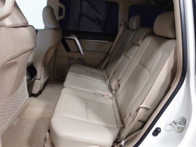 TOYOTA LAND CRUISER PRADO - 7