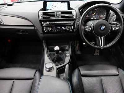 2017 BMW M2 COUPE photo 2