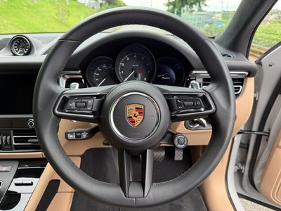2025 Porsche MACAN 缩略图 22