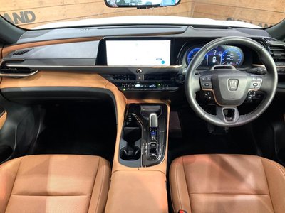 TOYOTA CROWN SPORT - 2