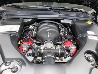 MASERATI GRANTURISMO - 10