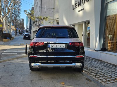MERCEDES-BENZ GLS - 6