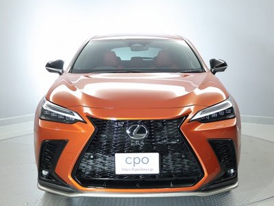 صورة 9 لـ 2023 Lexus NX