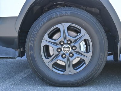 TOYOTA LAND CRUISER 300 - 7