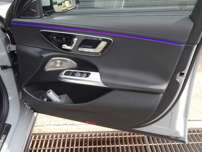 MERCEDES-BENZ E-CLASS - 9
