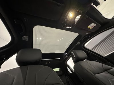 2025 BMW I7 — миниатюра 40
