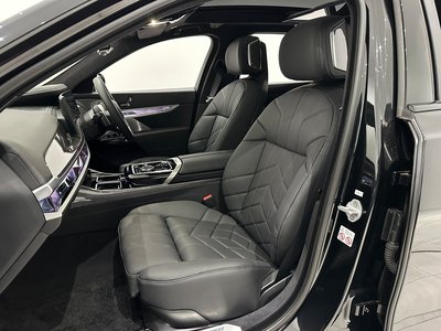 2025 BMW I7 — миниатюра 48