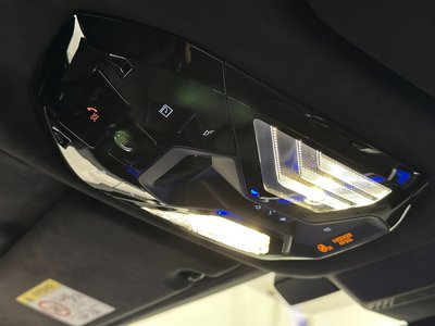 2025 BMW I7 — миниатюра 24