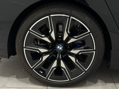 2025 BMW I7 — миниатюра 56