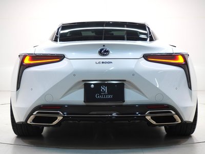 صورة 6 لـ 2017 Lexus LC
