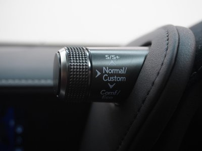 صورة مصغرة 21 لـ 2017 Lexus LC