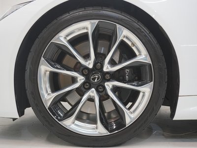 صورة مصغرة 12 لـ 2017 Lexus LC