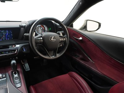 صورة مصغرة 41 لـ 2017 Lexus LC