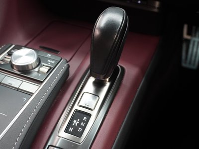 صورة مصغرة 23 لـ 2017 Lexus LC