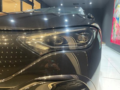 MERCEDES-BENZ EQE - 7