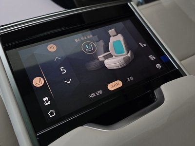 2025 LAND Rover RANGE ROVER — миниатюра 28