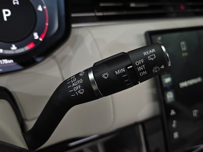 2025 LAND Rover RANGE ROVER — миниатюра 27