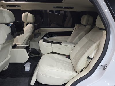 2025 LAND Rover RANGE ROVER — миниатюра 17