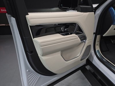 2025 LAND Rover RANGE ROVER — миниатюра 14