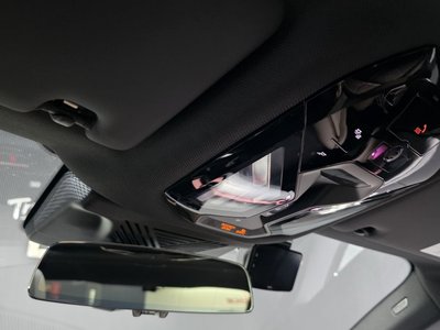 صورة مصغرة 29 لـ 2025 BMW 5 SERIES