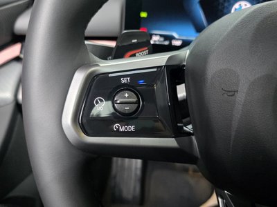 صورة مصغرة 32 لـ 2025 BMW 5 SERIES