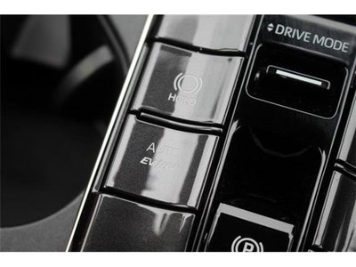 2024 Toyota CROWN SPORT — миниатюра 68
