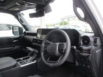 2024 Toyota LAND CRUISER 250 photo 3