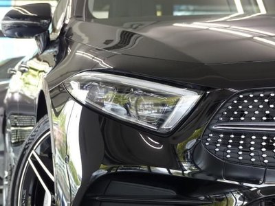 MERCEDES-BENZ CLS - 6