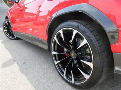 2019 Lamborghini URUS — миниатюра 17