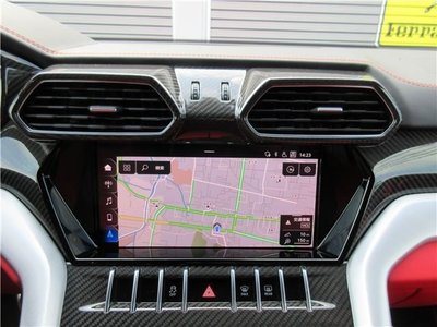 2019 Lamborghini URUS — миниатюра 25