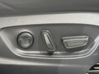 صورة مصغرة 37 لـ 2023 Toyota CROWN CROSSOVER