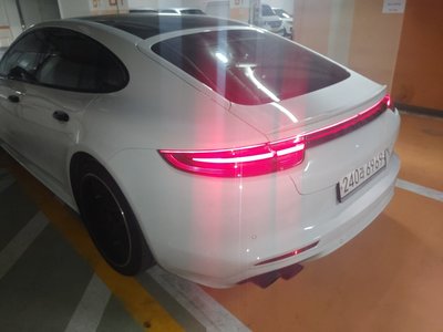 PORSCHE PANAMERA - 2