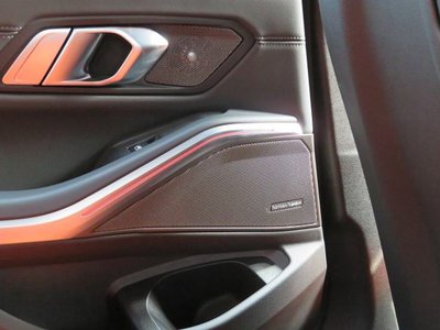 صورة مصغرة 30 لـ 2023 BMW M3 SEDAN