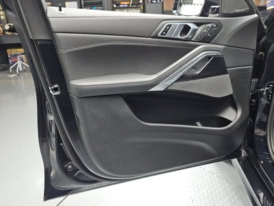 2025 BMW X6 — миниатюра 14
