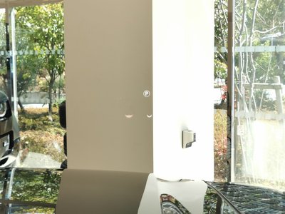 LAND ROVER DEFENDER - 10