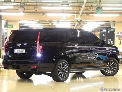 CADILLAC ESCALADE - 2