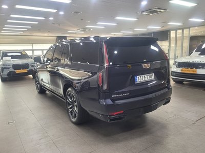 CADILLAC ESCALADE 5TH GENERATION - 4