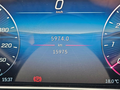 MERCEDES-BENZ E-CLASS - 3